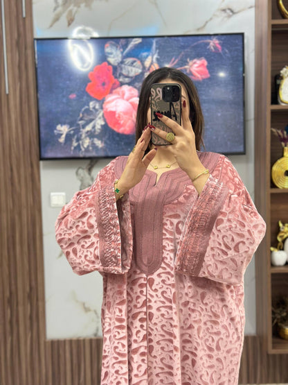 ✨ Caftan Velours Brodé – Élégance & Confort ✨