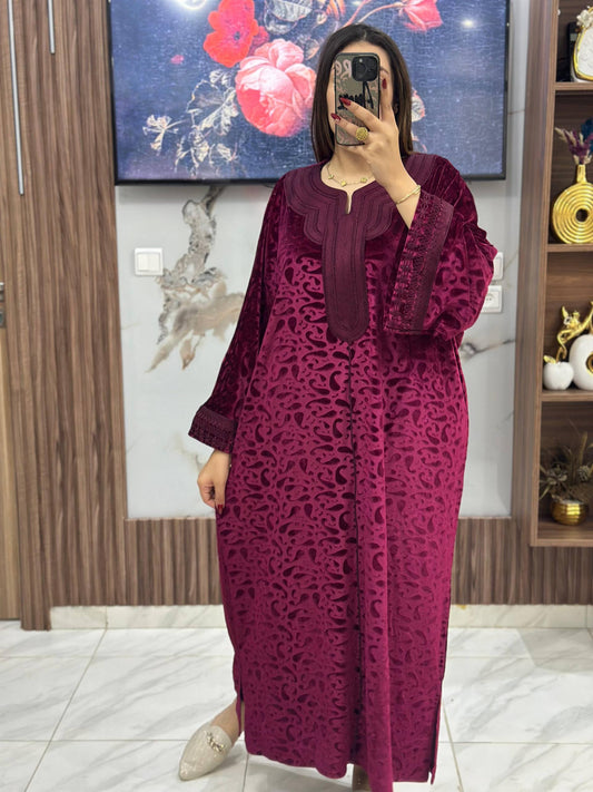✨ Caftan Velours Brodé – Élégance & Confort ✨