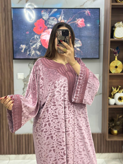 ✨ Caftan Velours Brodé – Élégance & Confort ✨
