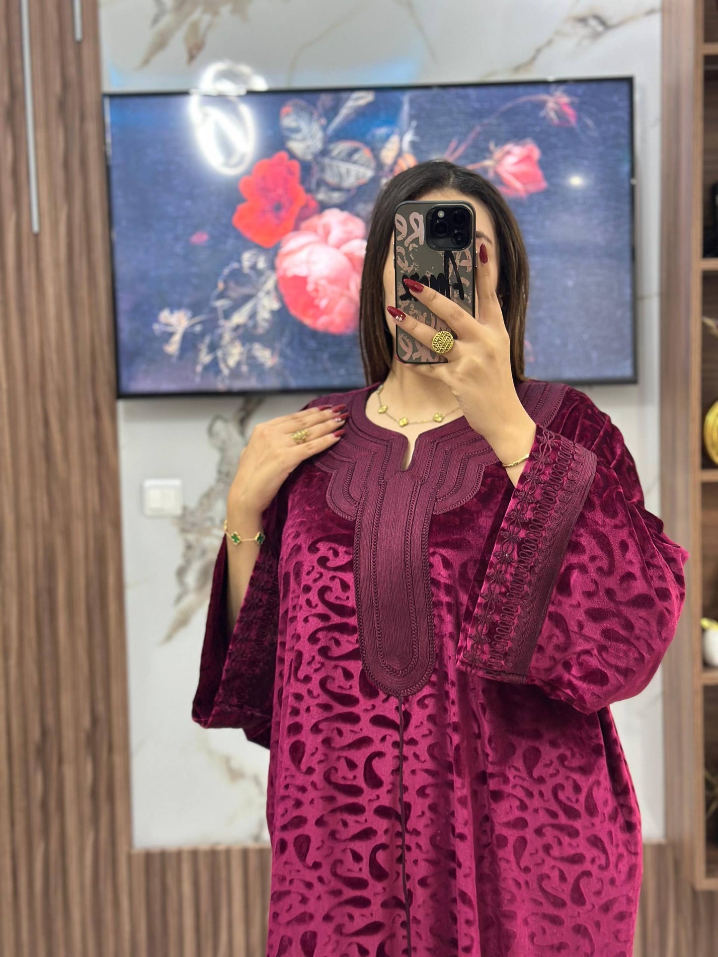 ✨ Caftan Velours Brodé – Élégance & Confort ✨